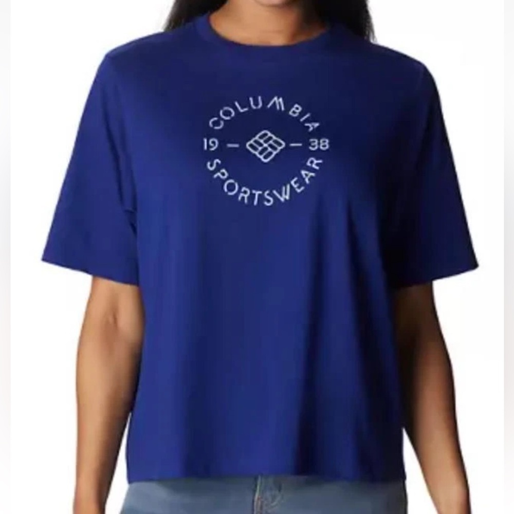 NWT Columbia North Cascades  Relaxed Tee